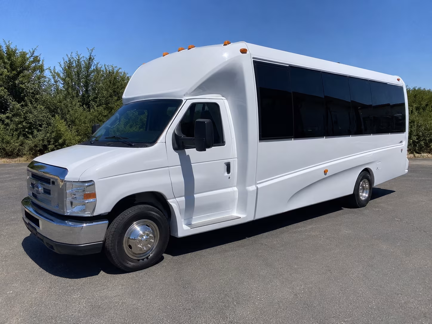 Glendale Party Bus Rental