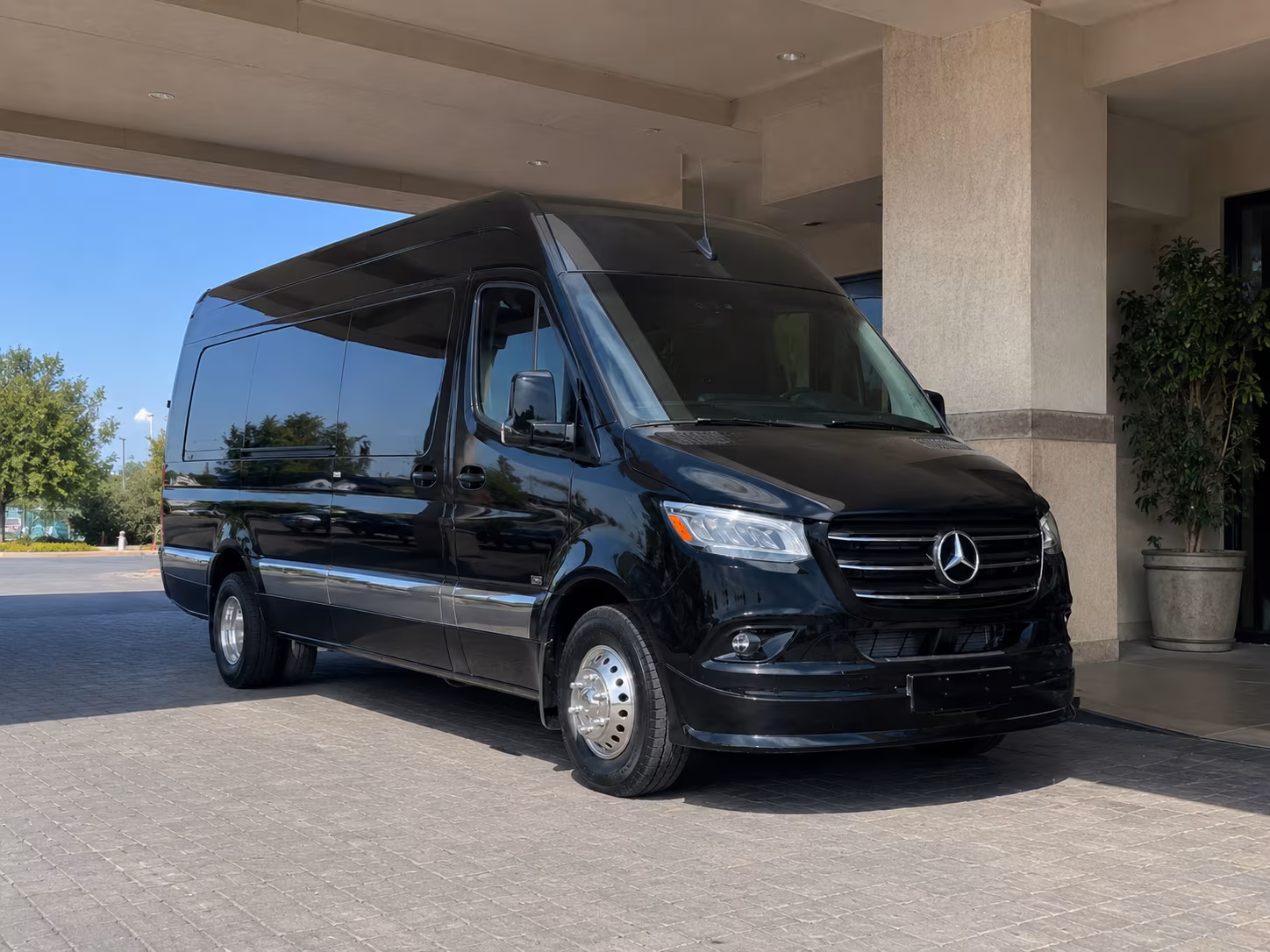 Glendale School Event & Field Trip Transportation