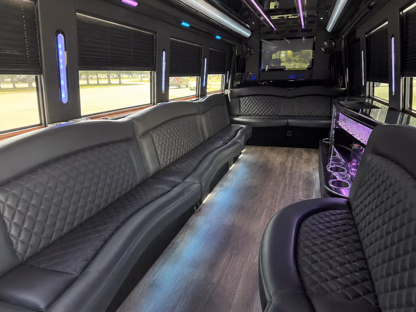 Mesa Homecoming & Prom Party Bus Rentals