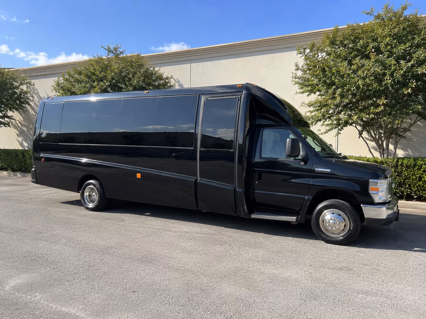 Peoria Party Bus Rental
