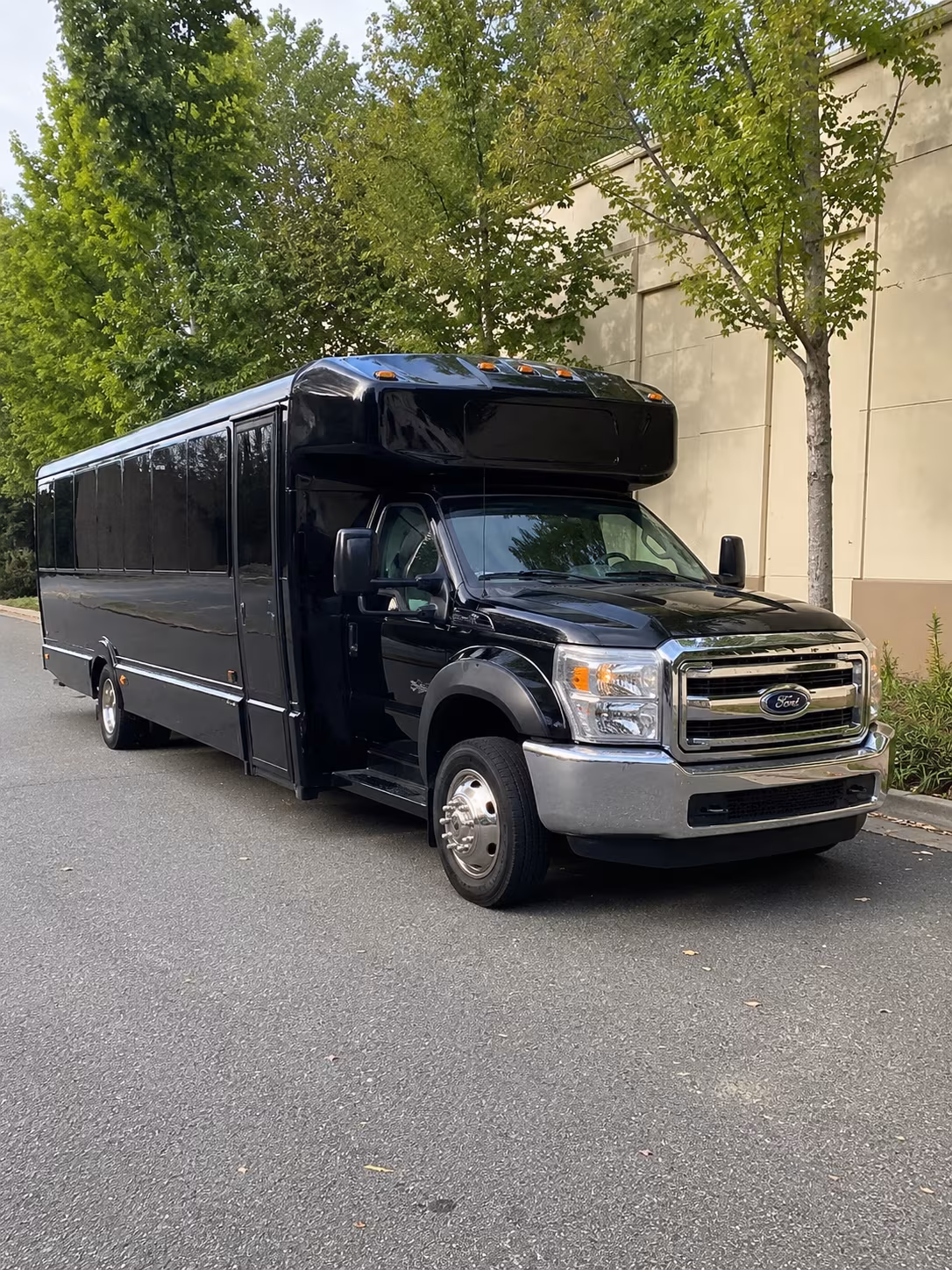 Scottsdale Birthday, Sweet 16, & Quinceañera Transportation onboard seating