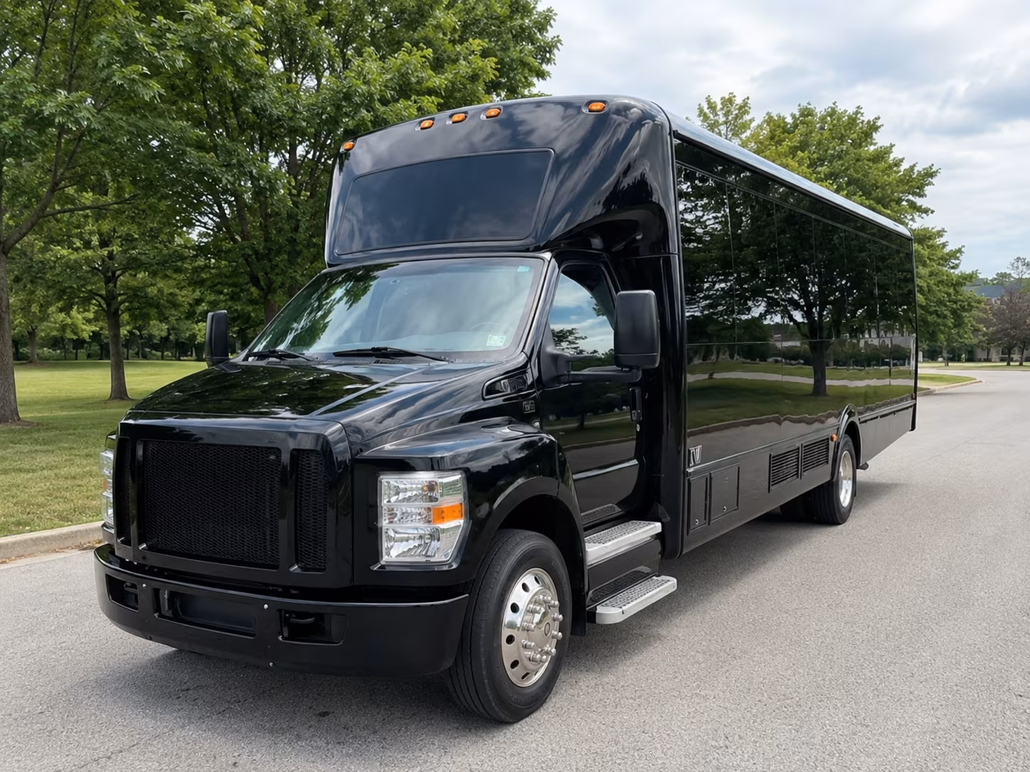 Scottsdale Concert & Music Festival Transportation party bus exterior
