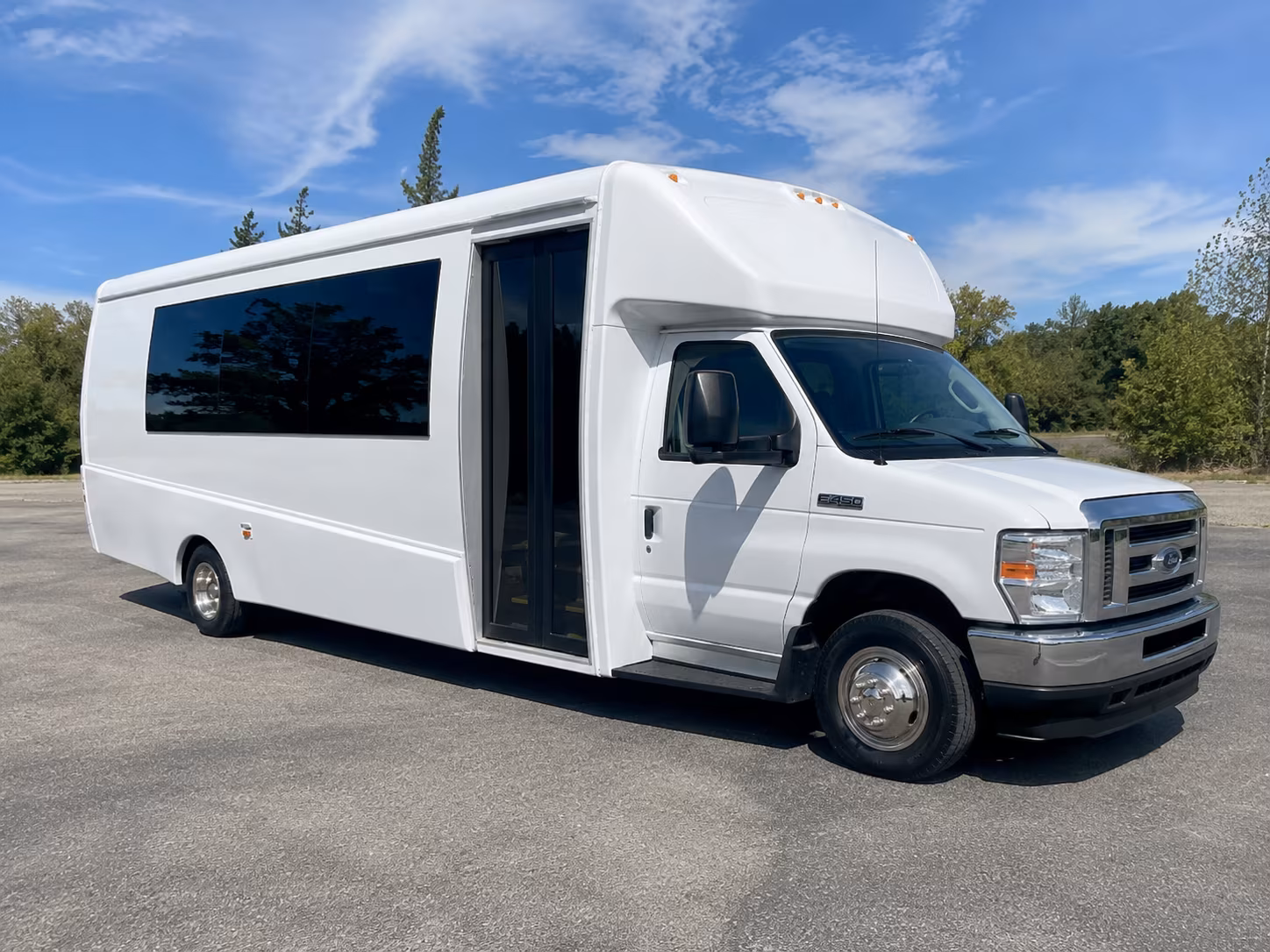 Scottsdale Prom & Homecoming Transportation party bus exterior