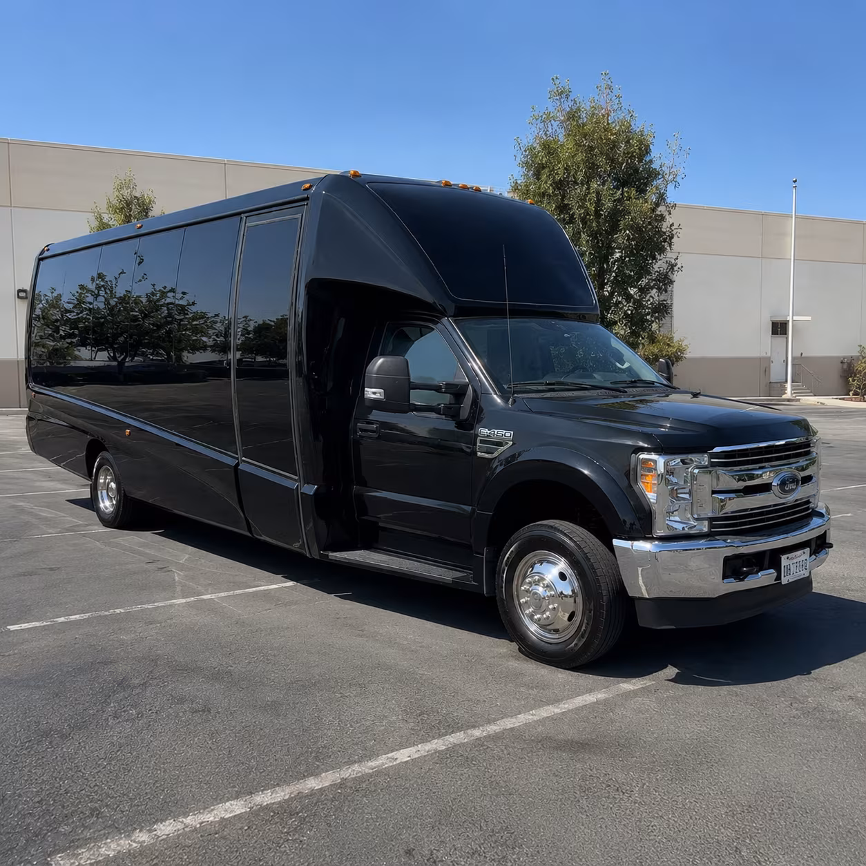 Scottsdale Winery Tour & Pub Crawl Transportation party bus exterior